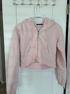 Brandy Melville Cropped Baby Pink Zip-Up Jacket
